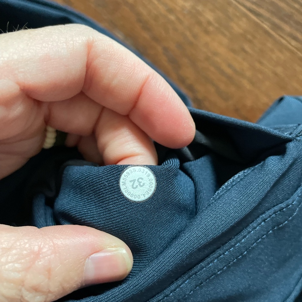 lululemon athletica Men's ABC Pants - True Navy - Picture 8 of 9